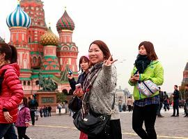 Китайским туристам предложат семь "красных маршрутов" по России